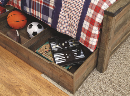 Trinell - Panel Bed